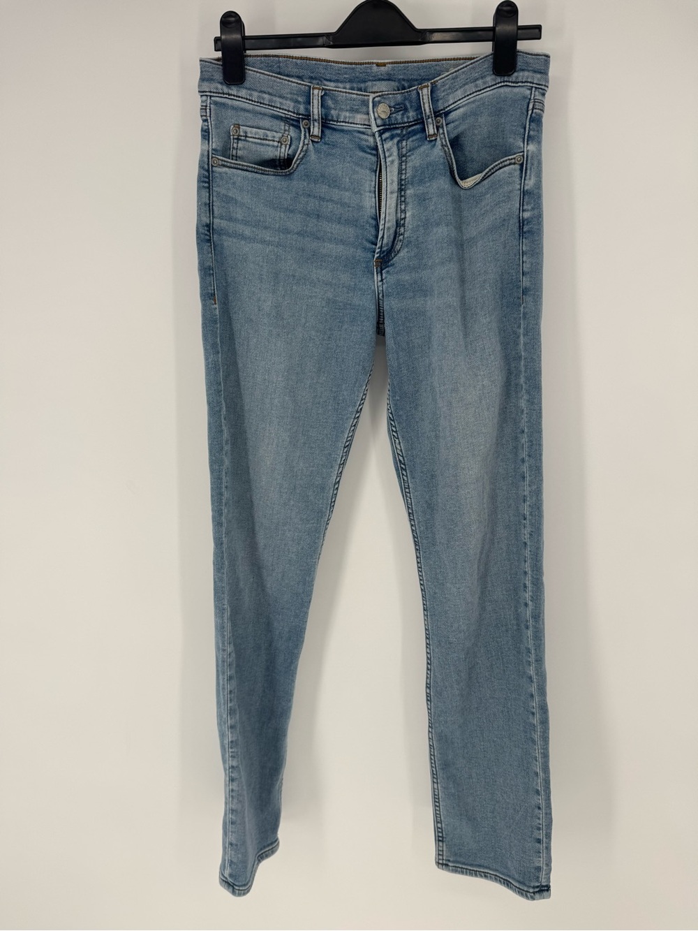 Faherty Light Blue Denim boot cut jeans 32x32